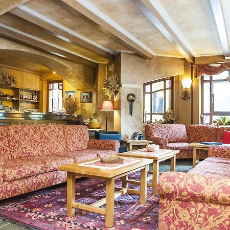 Hotel Vallee De Cogne Exteriör bild